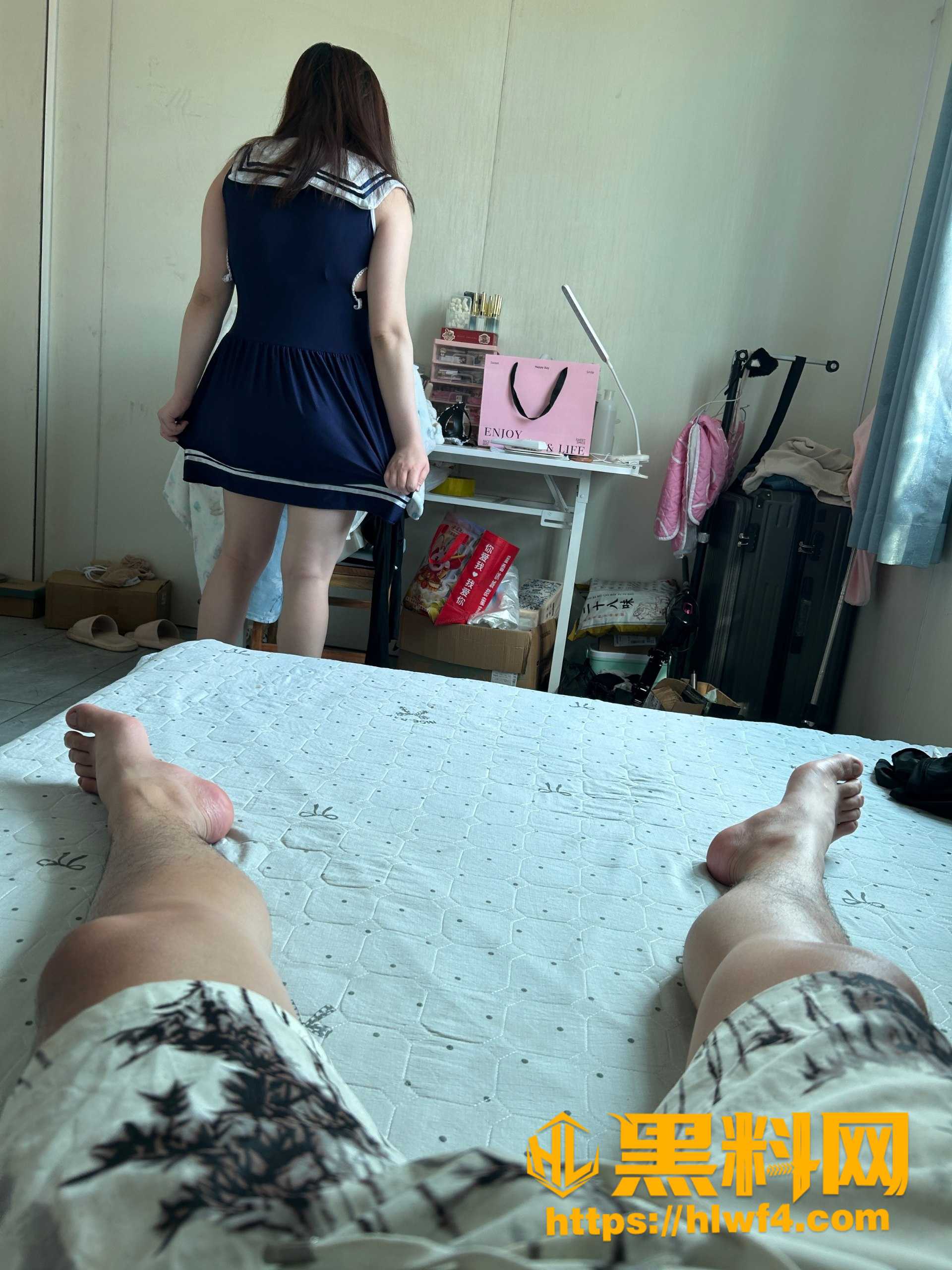 和亲妹妹乱伦